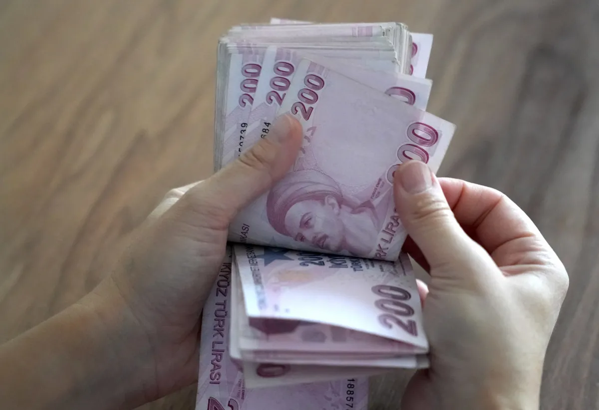 temmuz-2026-emekli-promosyonlari-guncellendi-hangi-banka-ne-kadar-veriyor-1783160610597.jpg Ek ürün kampanyaları, toplam promosyon tutarını artırıyor. (Foto: A Haber)