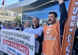 İzmir’de CHP’li belediyelerde kaosun adı aynı! Haklarını alamayan işçiler grevde