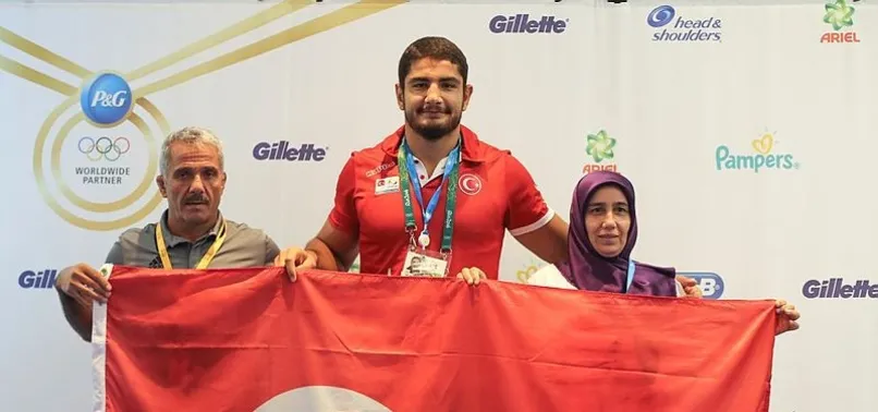 Taha Akgül yarı finalde!