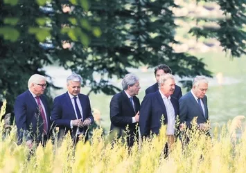 Kritik zirvede acı itiraf: AB bitti!