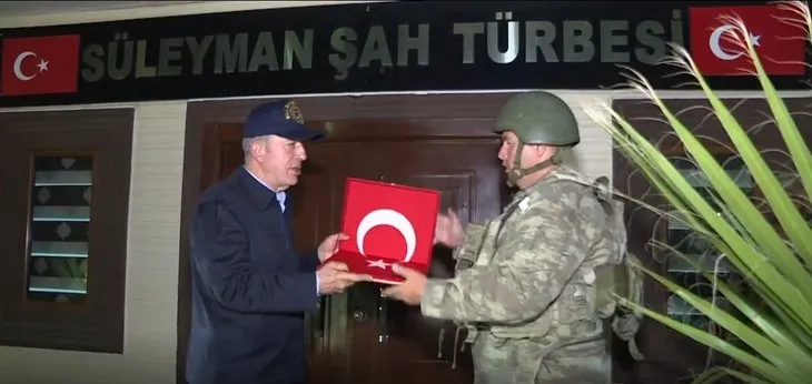 Bakan Akar ve Komuta Kademesi Süleyman Şah Türbesi'nde