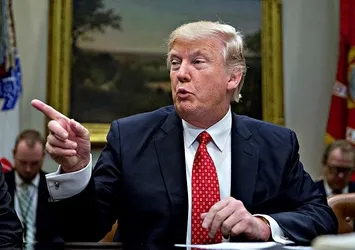 Trump: Obama, terörün bir numarası İran'la anlaştı