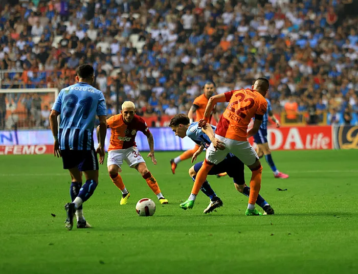 Yönetimden Okan Buruk’a hediye! Galatasaray’da şampiyonluk gelirse Casemiro yolda...