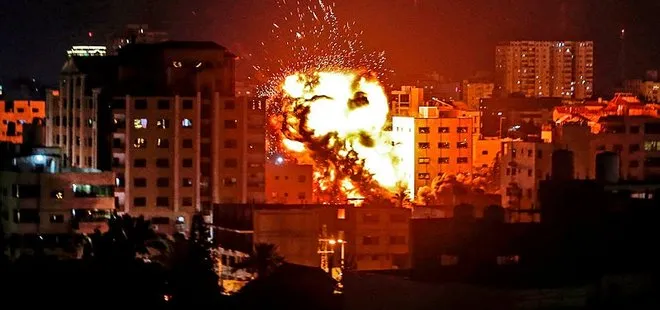 İsrail Gazze’de Hamas mevkilerini bombaladı