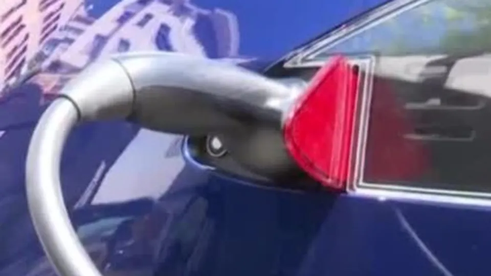 Elektrikli araçlar için hızlı şarj cihazı