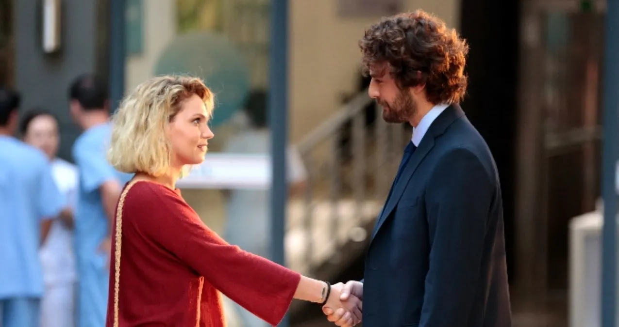 Masumlar Apartmanı oyuncuları kimler, konusu nedir? Masumlar Apartmanı hangi kitaptan uyarlandı? İşte bilgiler...