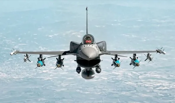 Yunan basınından F-16 skandalı! Türkiye hakkında çarpıtma haber
