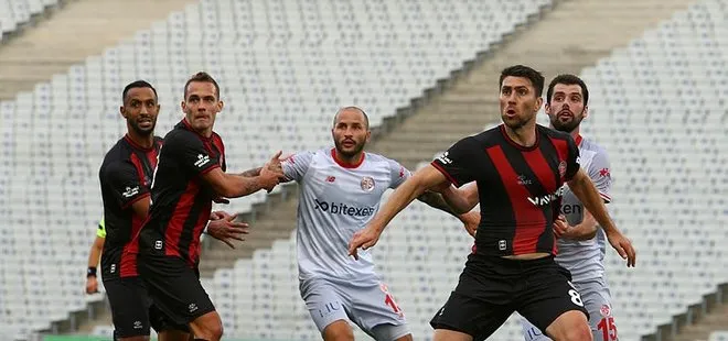 Karagümrük: 0 - Antalyaspor: 0 MAÇ SONUCU