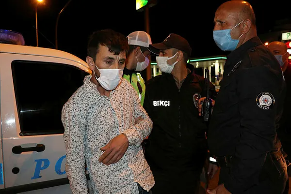 1618699528619.jpg Denizli'de gece yarısı kovalamaca:16 bin lira ceza kesildi - 1