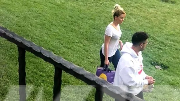 Farah Zeynep Abdullah kimdir, nereli? Reynmen ile Farah Zeynep Abdullah aşk mı yaşıyor?