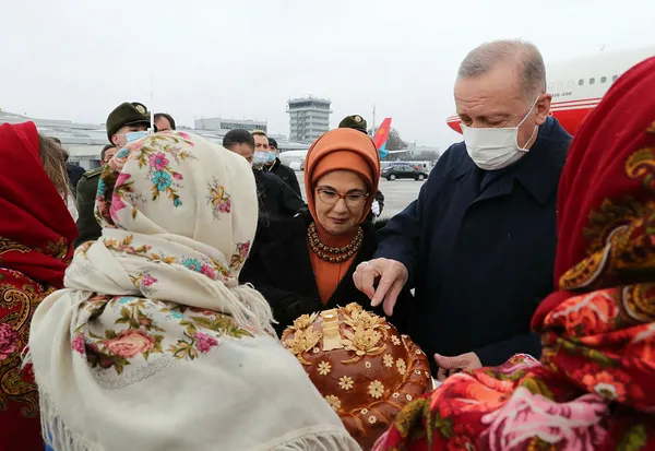 son-dakika-baris-diplomasisi-baskan-erdogan-ukraynada-1643884031793.jpg Son dakika: Barış diplomasisi! Başkan Erdoğan - Zelenski ile görüştü - 7