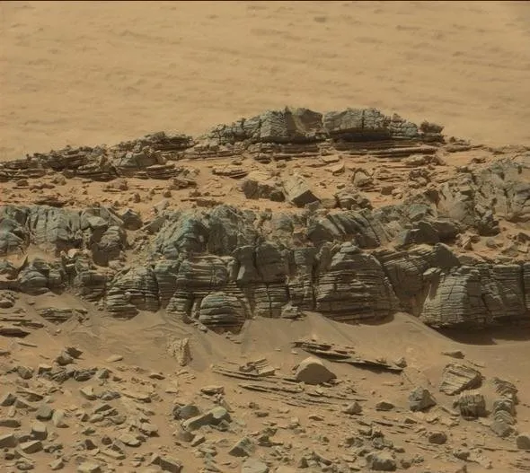 Mars’taki bu görüntünün esrarı yıllardır çözülemiyor