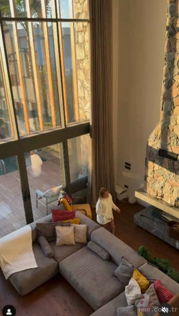 Gizem Karaca hakkında şaşırtan iddia! Ekranlardan uzak kalmıştı... 14