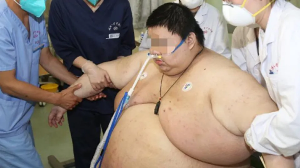 Son dakika: Koronavirüs salgını nedeniyle karantinaya girdi... Kentin en ağırı oldu! Tam 102 kilo aldı