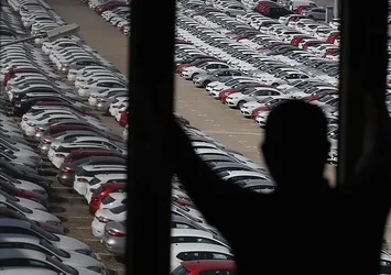 Otomotivciler de faiz indirimi bekliyor