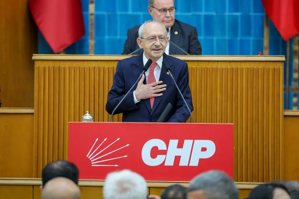 CHP'de 9 Eylül'ün yol haritası belirleniyor! Genel Merkez’de peş peşe kritik zirveler: Ayrılıklar, kurultay takvimi ve disiplin dosyaları masada - 2