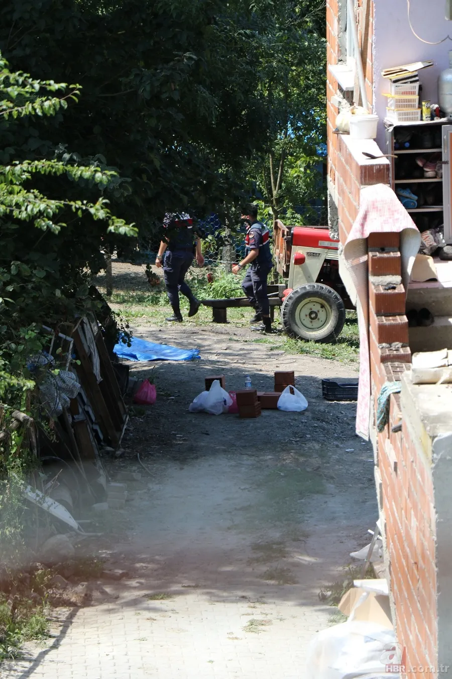 Zonguldak’ta 2 kişiyi öldürüp ormana gömdüler! Kan izlerini kapatmak için sıva yapmışlar 5