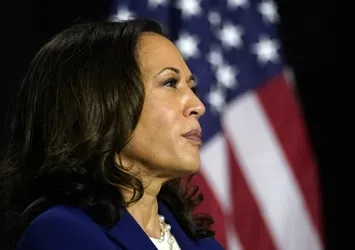 ABD'de Kamala Harris resmen aday! Gerekli oyu aldı