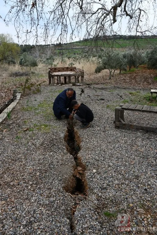 Gaziantep’te asrın felaketinin izleri görenleri dehşete düşürdü: Deprem değil kıyamet diyoruz