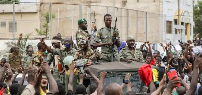 Mali’de askeri darbeyi meşrulaştırma çabası! Sözde seçim yapacaklar