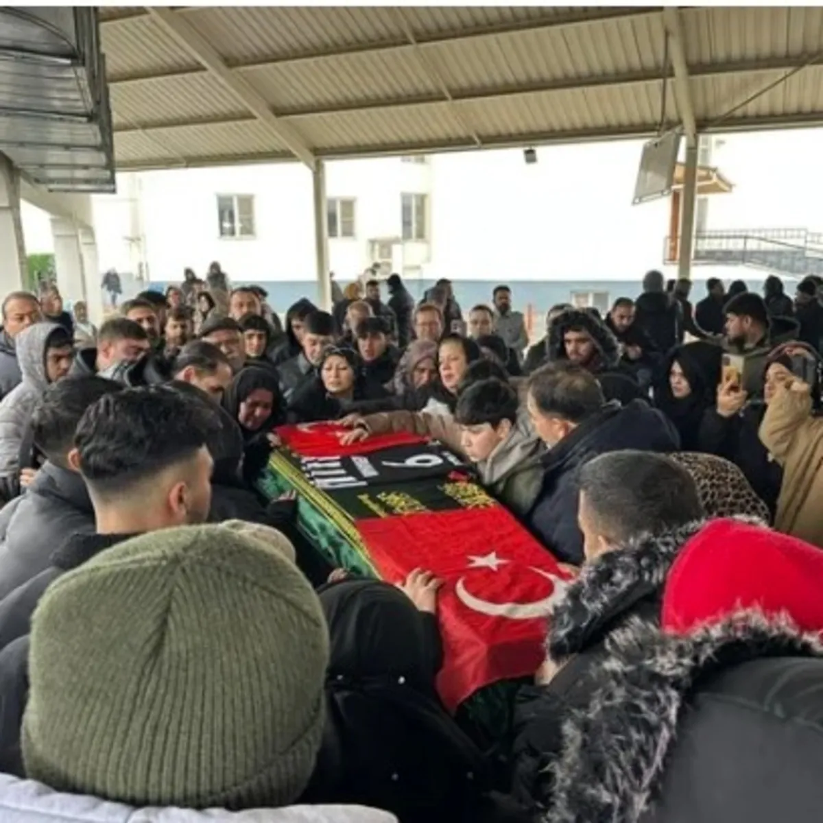 Almanya’da Türk kondüktöre bilet vahşeti! Gaziantepli gurbetçi son yolculuğuna uğurlandı