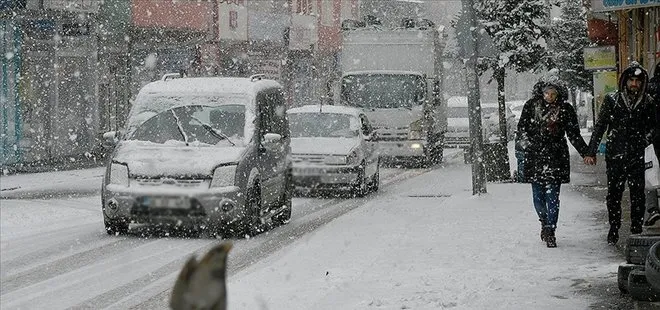 Son dakika: Ardahan’da yoğun kar ve tipi!