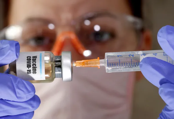 Koronavirüs aşı haberleri | Koronavirüs aşısı ne zaman gelecek? Herkesin merakla beklediği tarih belli oldu