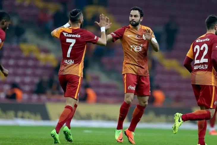 Galatasaray - Gençlerbirliği karşılaşmasından kareler