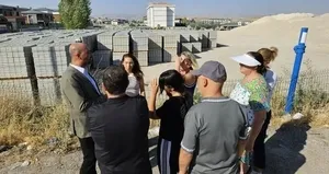 CHP’li belediyede skandal! Toz ve çamura...