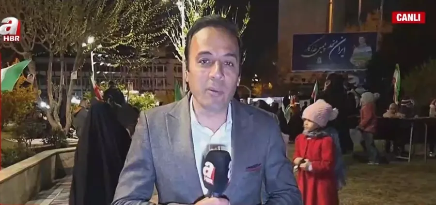 tahran-ayakta-meydanlar-net-mesaj-cesaretleri-varsa-gelsinler-1774818541603.jpg (fotoğraf - ahaber.com.tr - ekran görüntüsü)