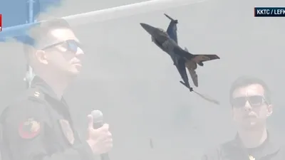 KKTC’de SOLOTÜRK’ten nefes kesen gösteri!