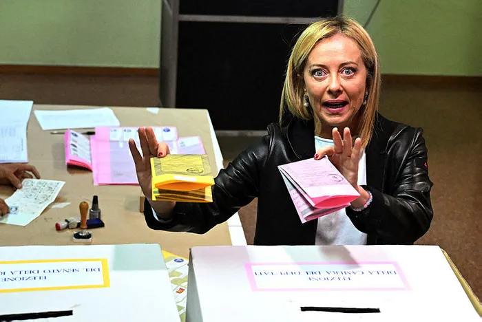 İtalya’daki genel seçimlerden flaş haber! Giorgia Meloni liderliğindeki Kardeşleri Partisi birinci çıktı - 4
