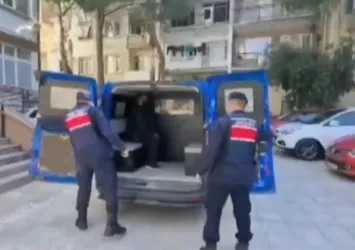 İzmir’de PKK/YPG’li terörist yakalandı