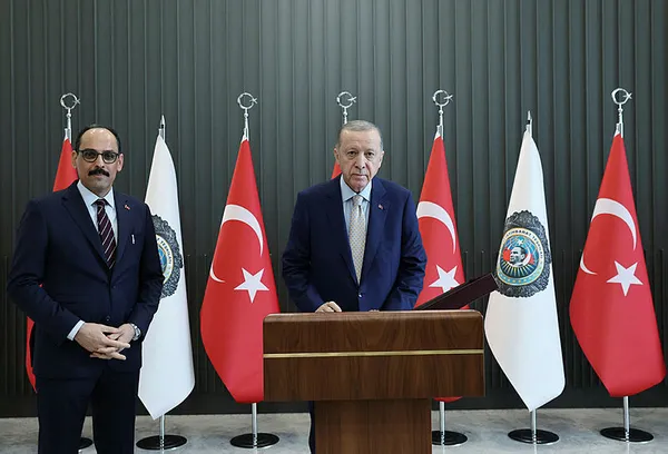 mit-akademisi-kuruldu-milli-istihbarat-teskilati-baskani-ibrahim-kalin-devlete-millete-yapilan-ihanetler-cezas-1704894469498.jpg MİT Akademisi kuruldu! Milli İstihbarat Teşkilatı Başkanı İbrahim Kalın: Devlete millete yapılan ihanetler cezasız kalmayacak - 5