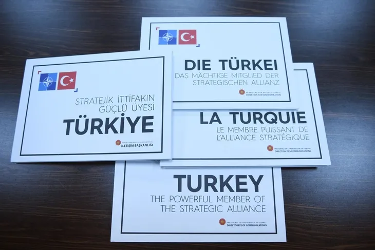 1575401091990.jpeg Dörtlü Zirve'ye damga vuran kitap! Başkan Erdoğan takdim etti - 1