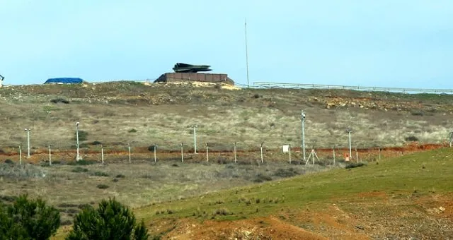 Hawk füzeleri Suriye’ye çevrildi