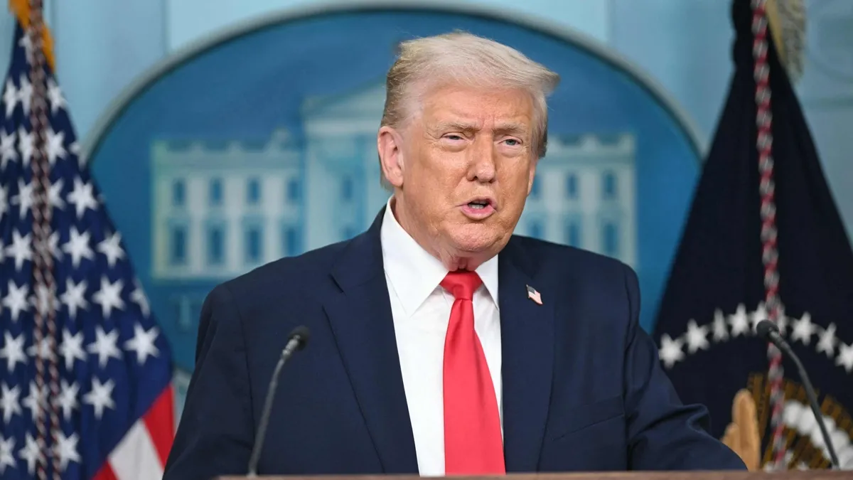 Trump’tan terör örgütü YPG/SDG'ye net mesaj: Suriye hükümeti ile çalışıyoruz