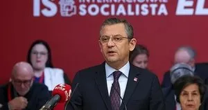 CHP’li Özgür Özel PYD terör örgütünün üye olduğu Sosyalist Enternasyonal’e Başkan Yardımcısı seçildi