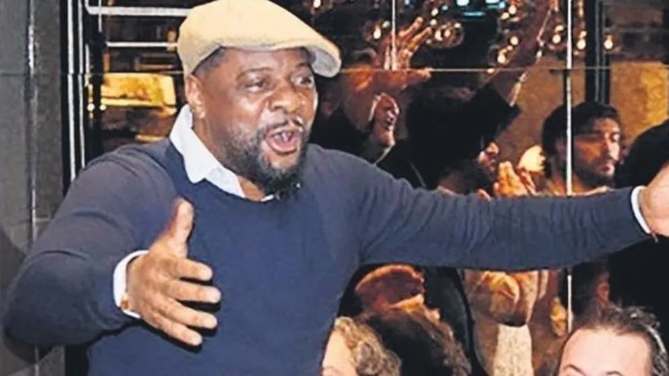 Pascal Nouma film setini birbirine kattı! Hayranının yaptığı harekete kızdı | Sete jandarma geldi