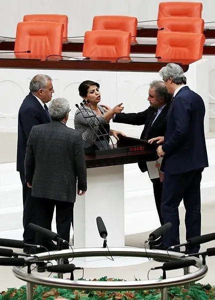 Millet İttifakı’nda ’tezkere’ krizi! HDP’den CHP ve İYİ Parti’ye gözdağı