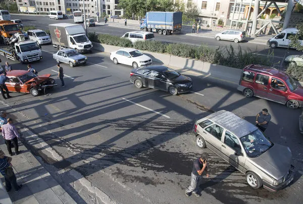 Ankara'da zincirleme kaza - 1