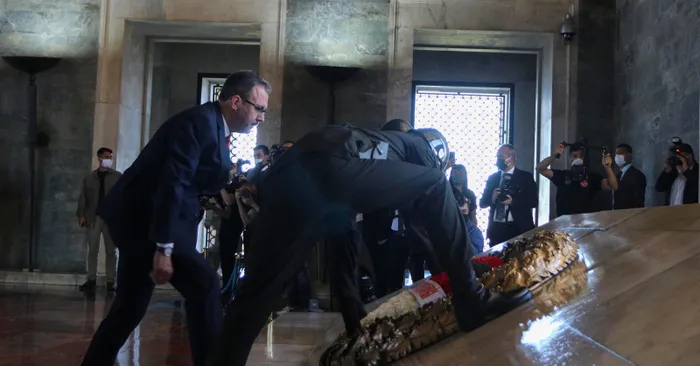 Son dakika: Kurtuluşa atılan adımın 102. yılı! 19 Mayıs için ilk tören Anıtkabir’de