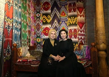 Emine Erdoğan’dan Şevket Mirziyoyev ve Ziroat Mirziyoyeva’ya teşekkür
