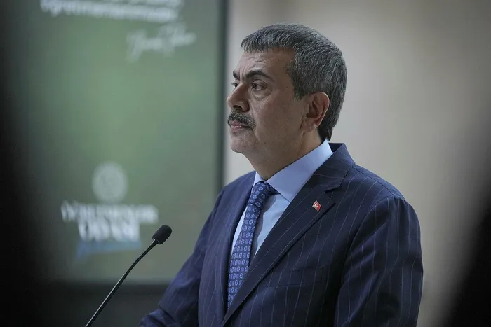 Kaç öğretmen atanacak? Bakan Tekin duyurdu | İşte branş dağılımı | Başvuru takvimi ne zaman?