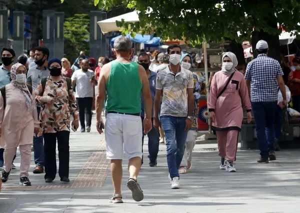son-dakika-saglik-bakanligindan-omicron-varyanti-aciklamasi-1639463969999.jpg Son dakika: Sağlık Bakanlığından Omicron varyantı açıklaması - 1