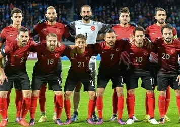İzlanda Cumhurbaşkanı'ndan Demirören'e teşekkür