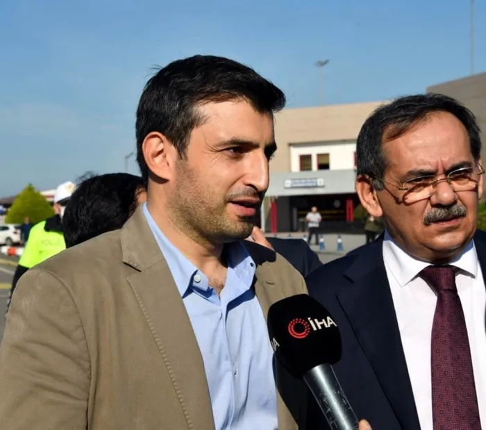 Selçuk Bayraktar Samsun'da! TEKNOFEST 2022 için ilk incelemelere başladı - 2