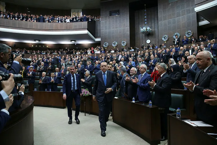 Cumhurbaşkanı Erdoğan: MİT FETÖ'cüleri kovalıyor bakalım yenileri nereden çıkacak! - 1