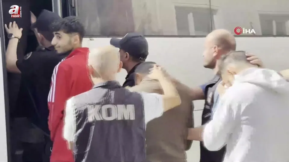 Diyarbakır merkezli 12 ilde silah kaçakçılığı operasyonu: 78 kişi gözaltına alındı