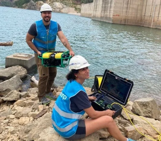 Su altındaki hayal: 10 milyon dolarlık şirketleri oldu - 1